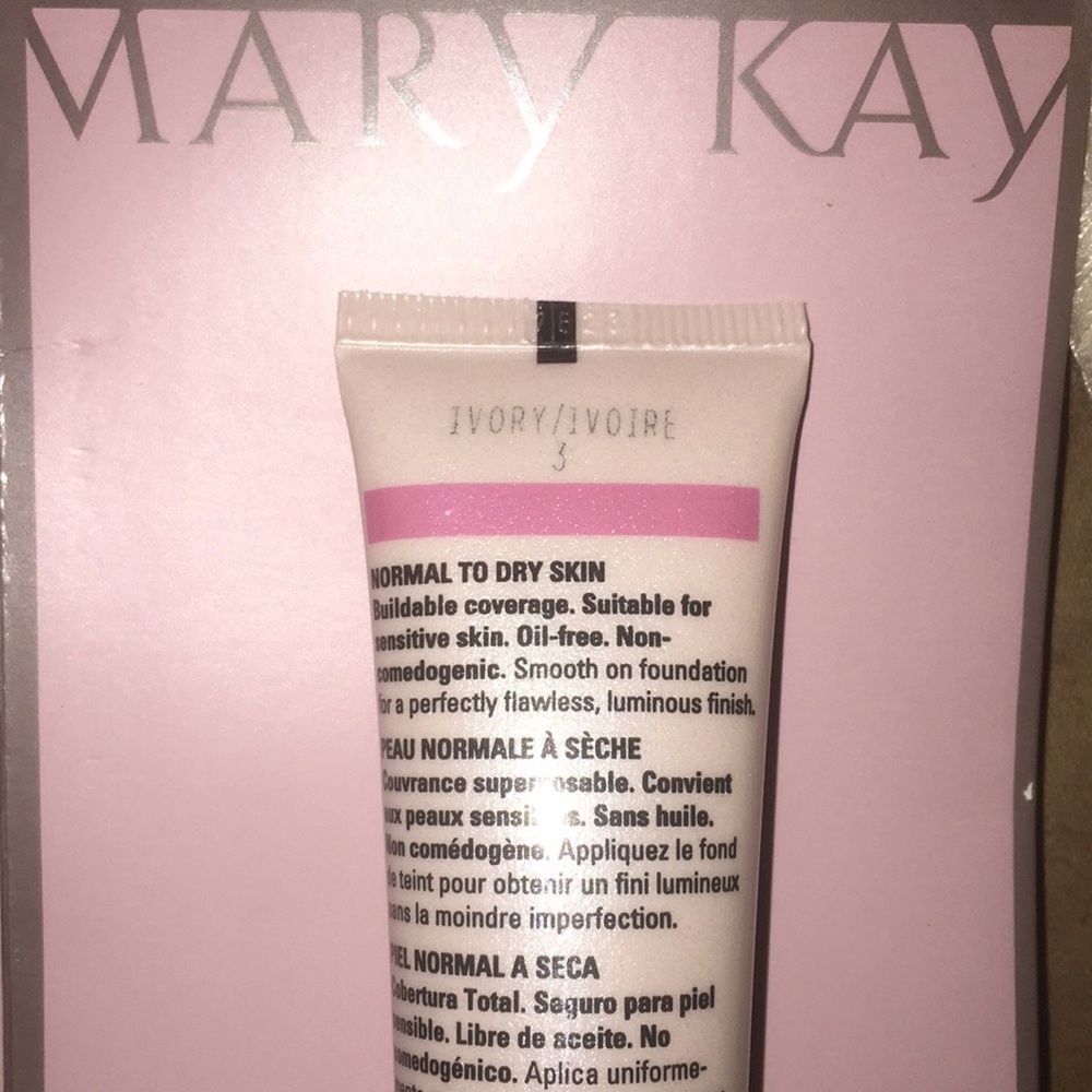 Mary Kay Timewise Luminous-wear liquid foundation
